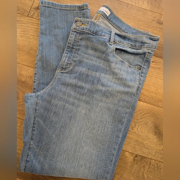 Loft Modern Skinny Crop Jeans - Picture 10 of 10